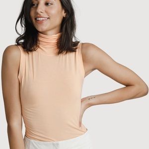 Kit and Ace Prevost Sleeveless top Size 10 NWT!